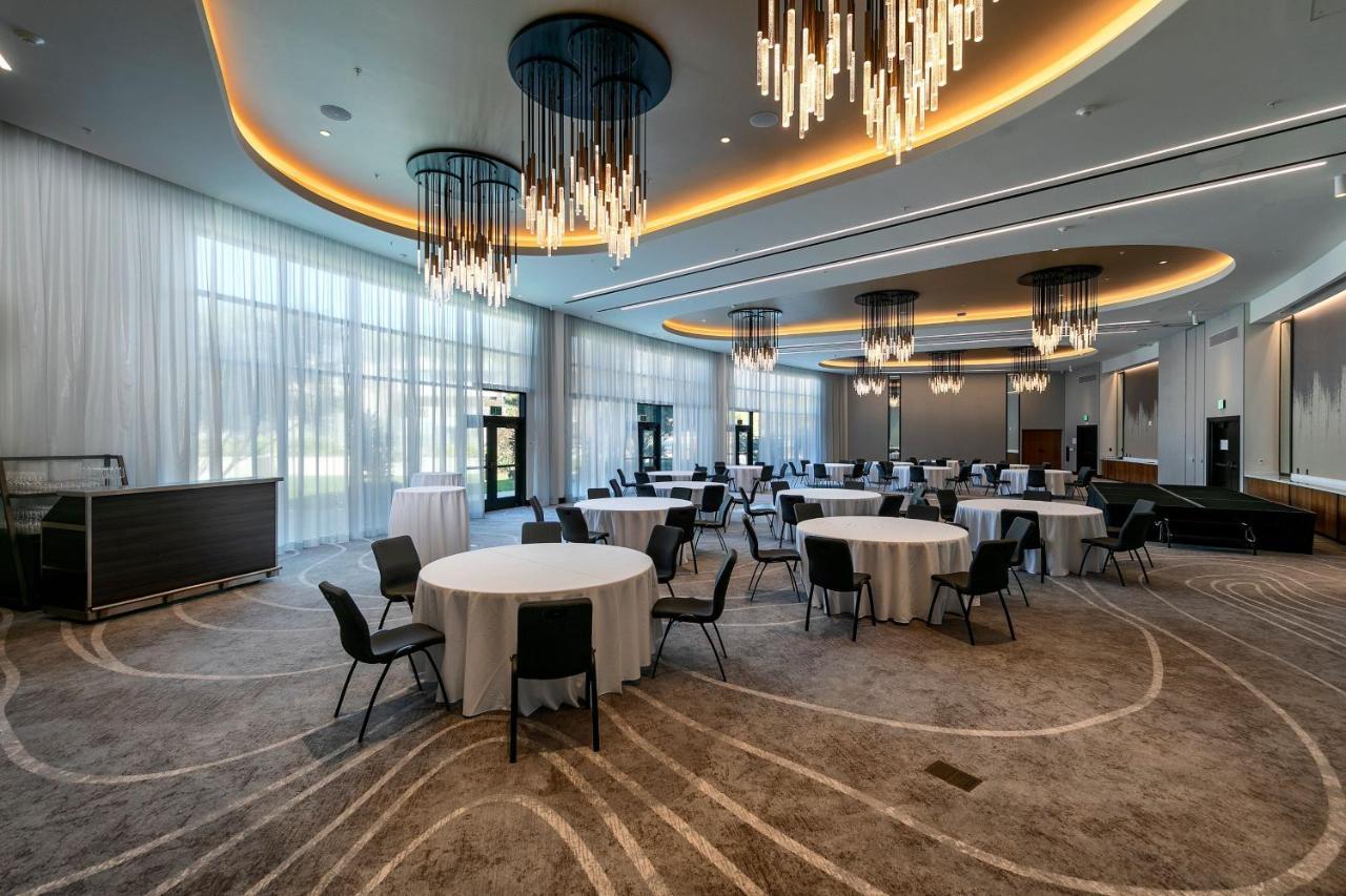 Le Meridien Pasadena Arcadia Bagian luar foto