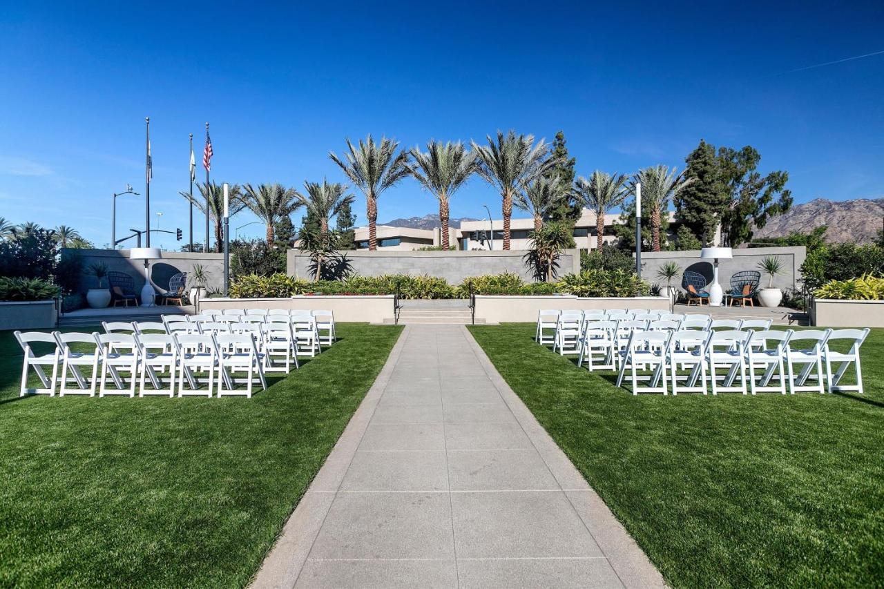 Le Meridien Pasadena Arcadia Bagian luar foto