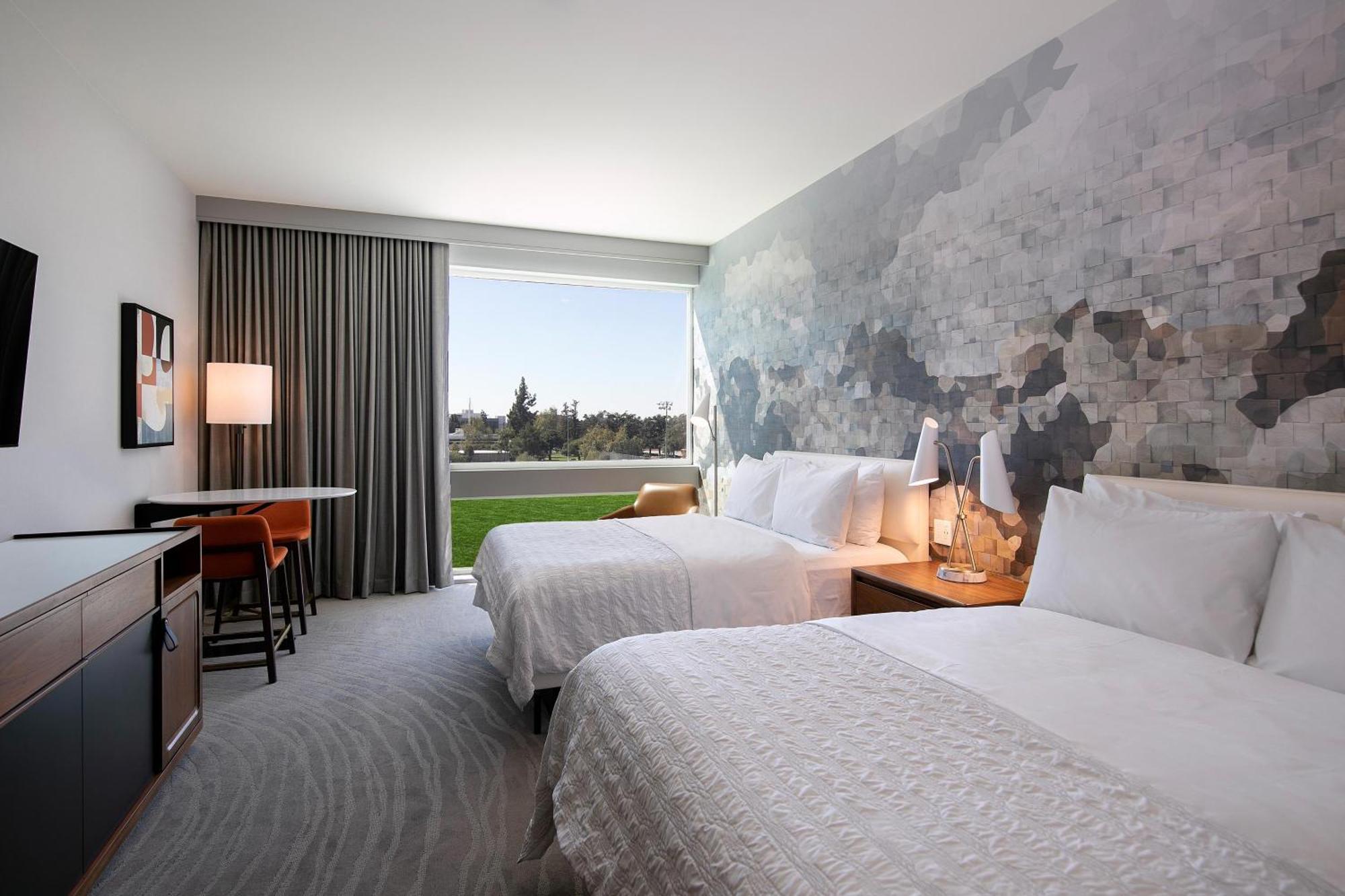 Le Meridien Pasadena Arcadia Bagian luar foto