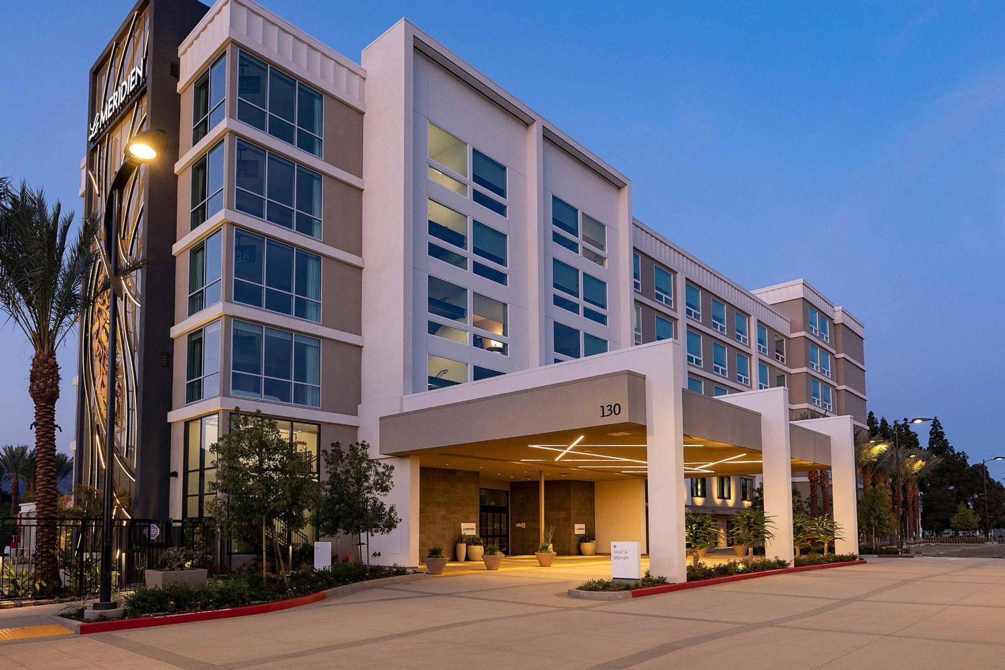 Le Meridien Pasadena Arcadia Bagian luar foto
