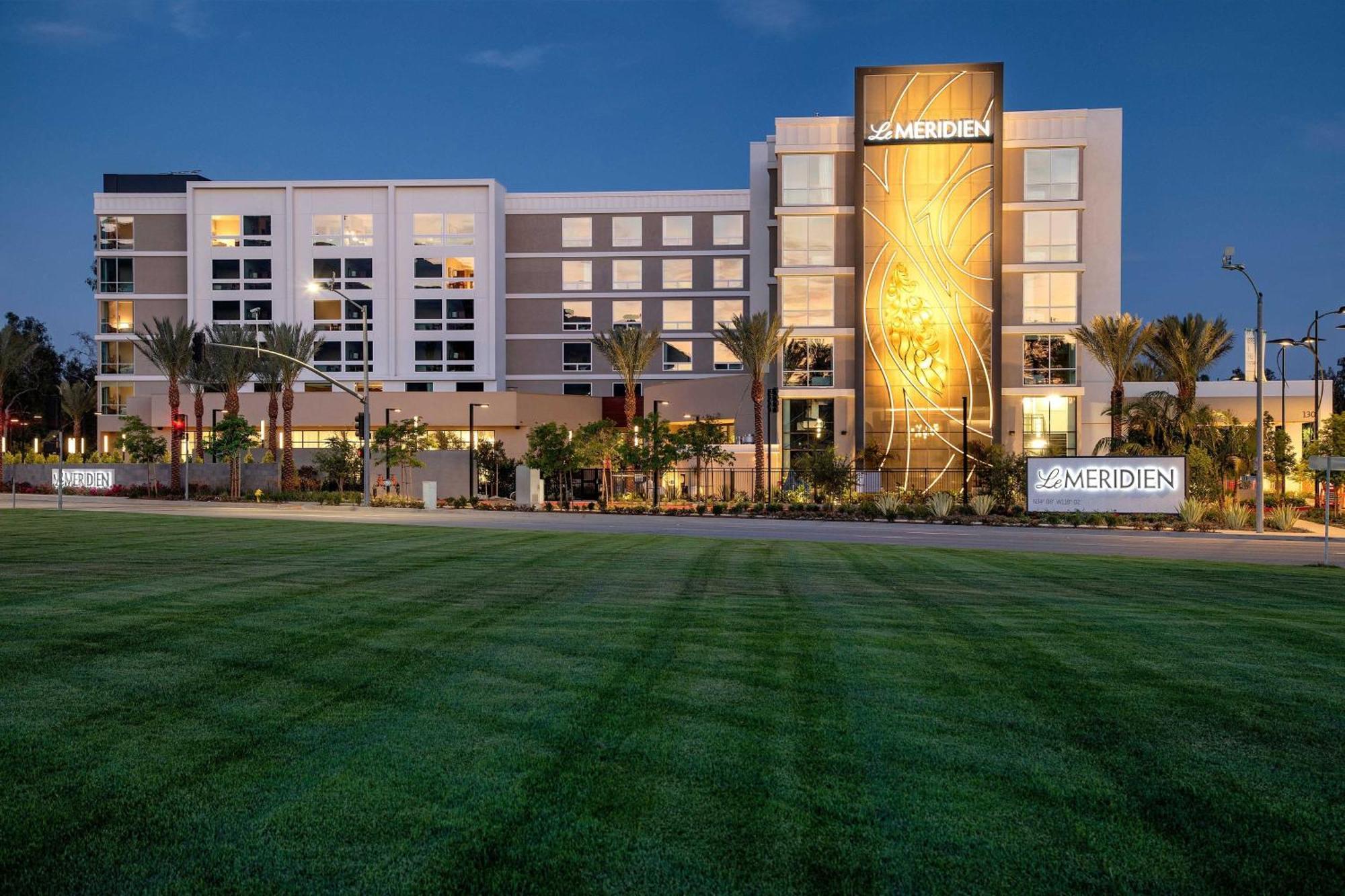 Le Meridien Pasadena Arcadia Bagian luar foto