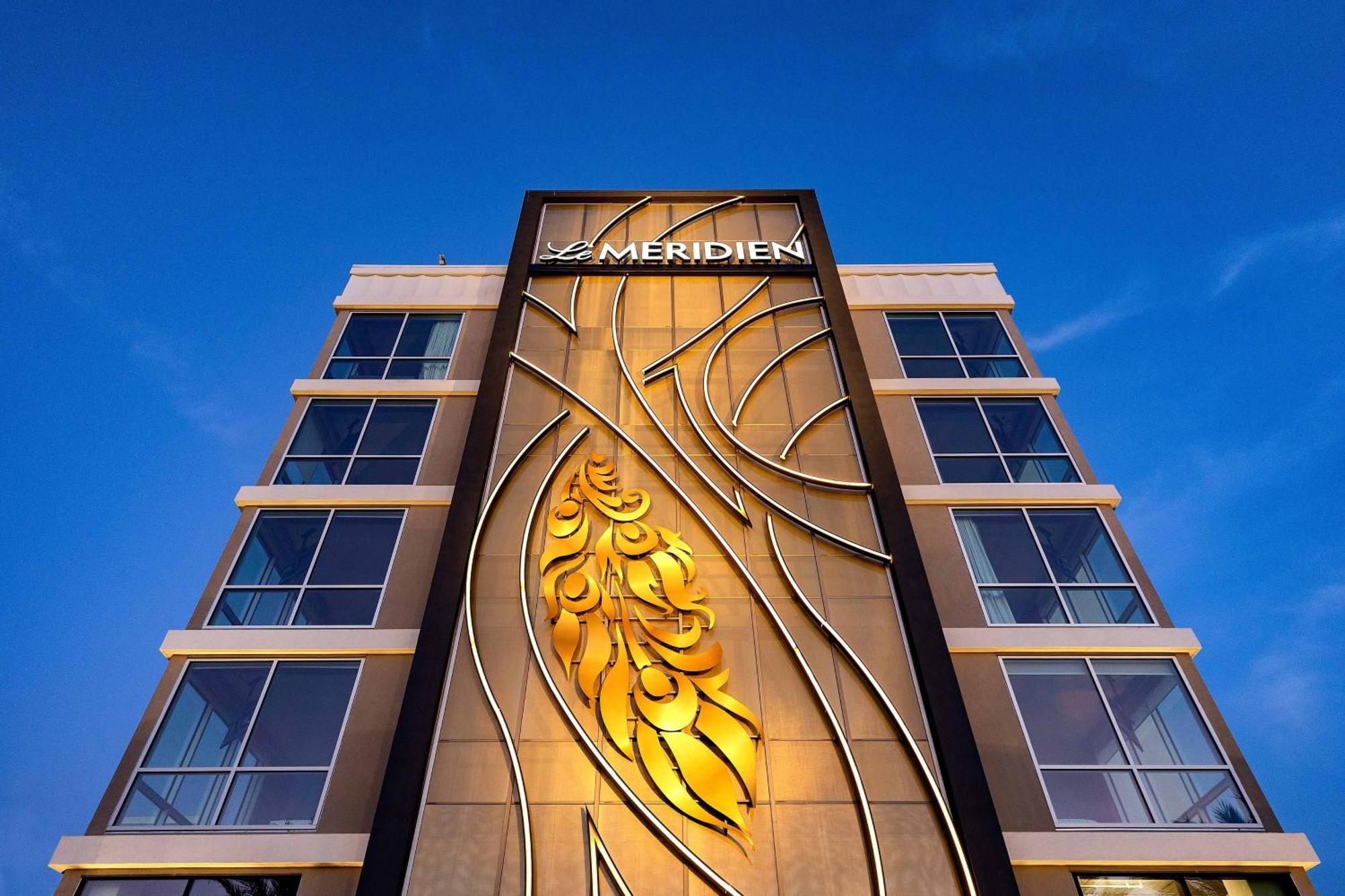 Le Meridien Pasadena Arcadia Bagian luar foto